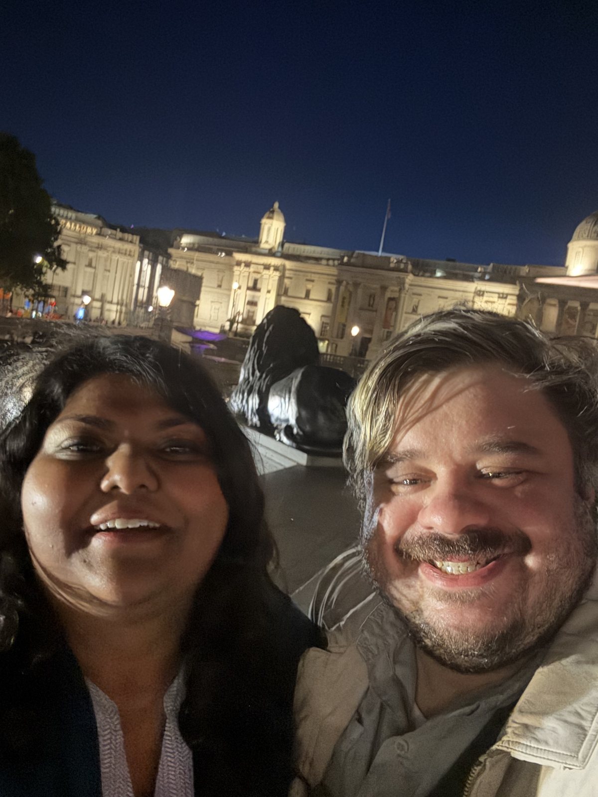 Monica and Austin selfie at Trafalgar Square at night